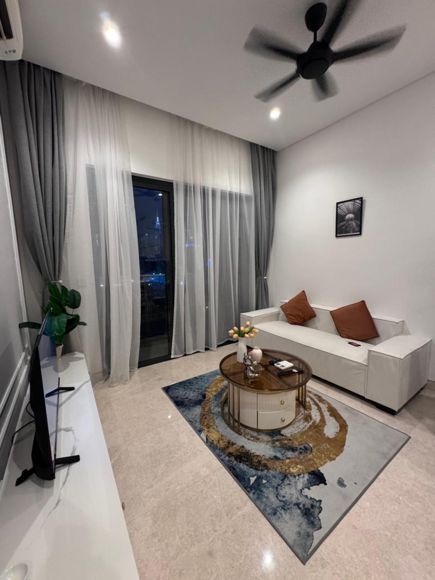 Infinity Pool Suite Bukit Bintang Lalaport Bbcc Kuala Lumpur Exterior photo